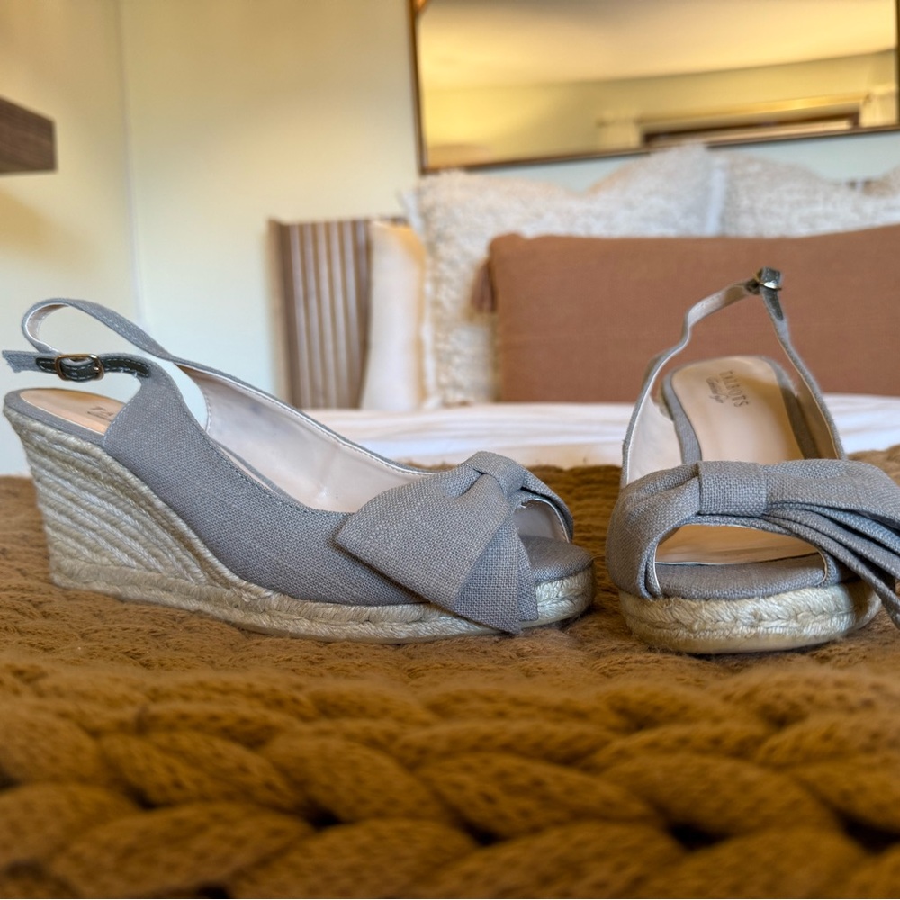 3 for $15 Talbots Women's Gray Wedge Sandals with Bow Coquette Girl Espadrille - Picture 3 of 10